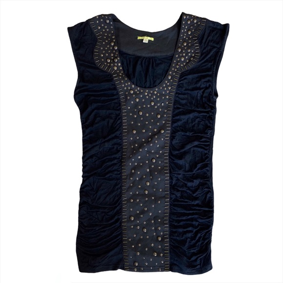 Gianni Bini Gold Studded Black Tank Blouse Medium Y2K - Picture 1 of 7
